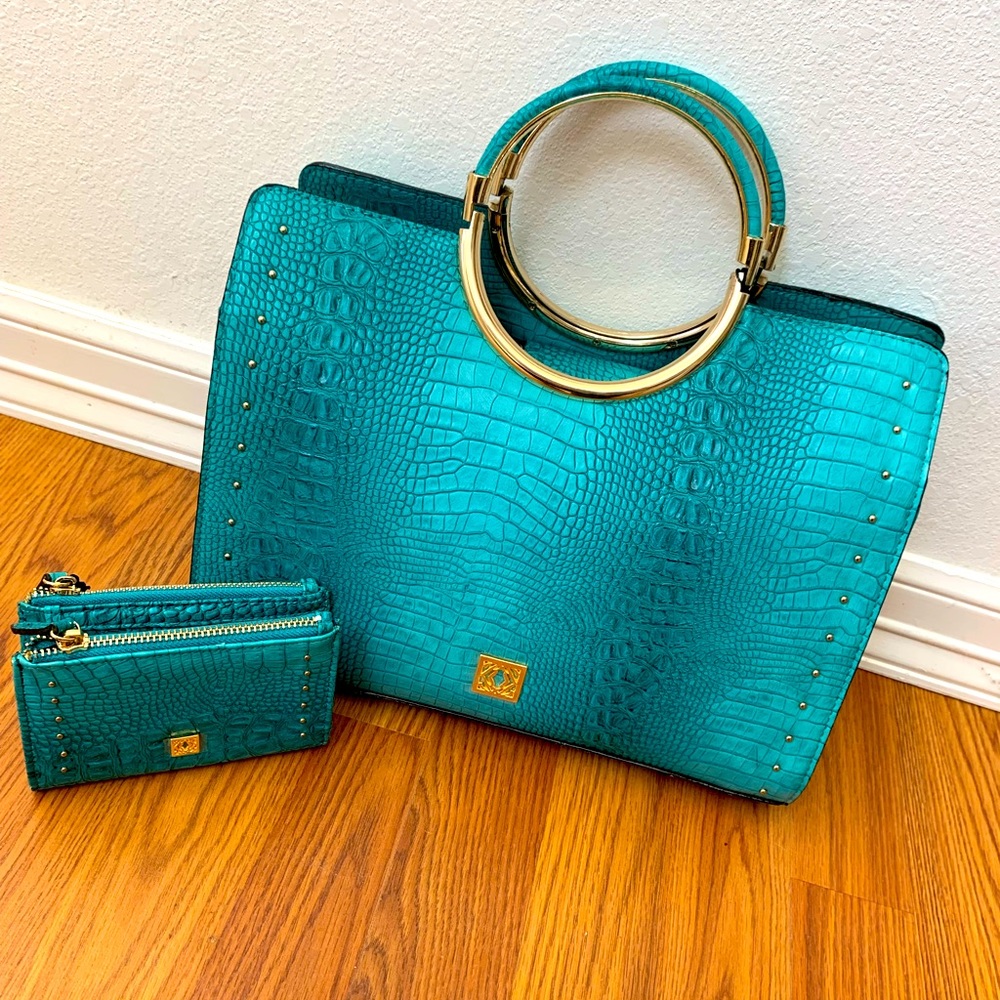 Kate Blue Purse and Matching Wallet. Brand New w/Tags!
